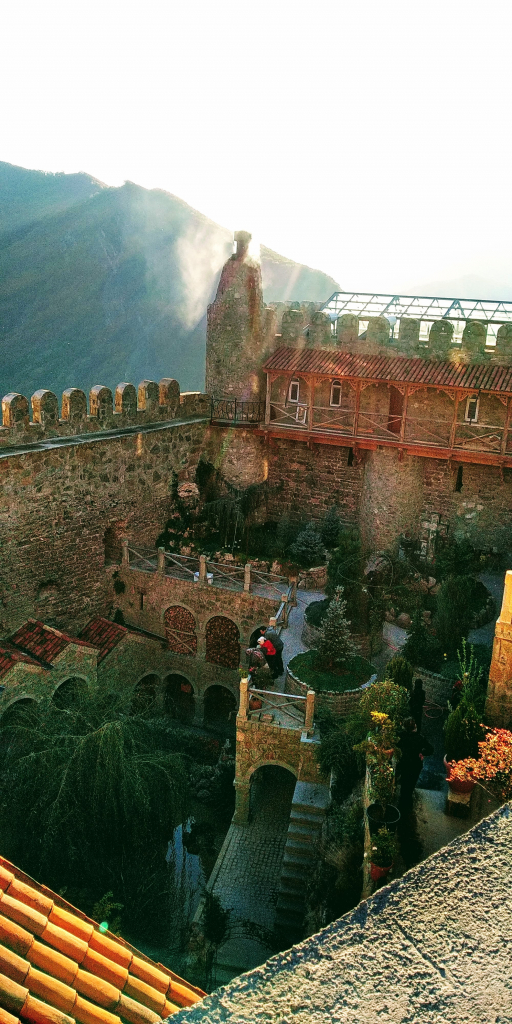 ძამას ხეობა, თოვლიანი ბატეთის ტბა, ერთდღიანი ტური