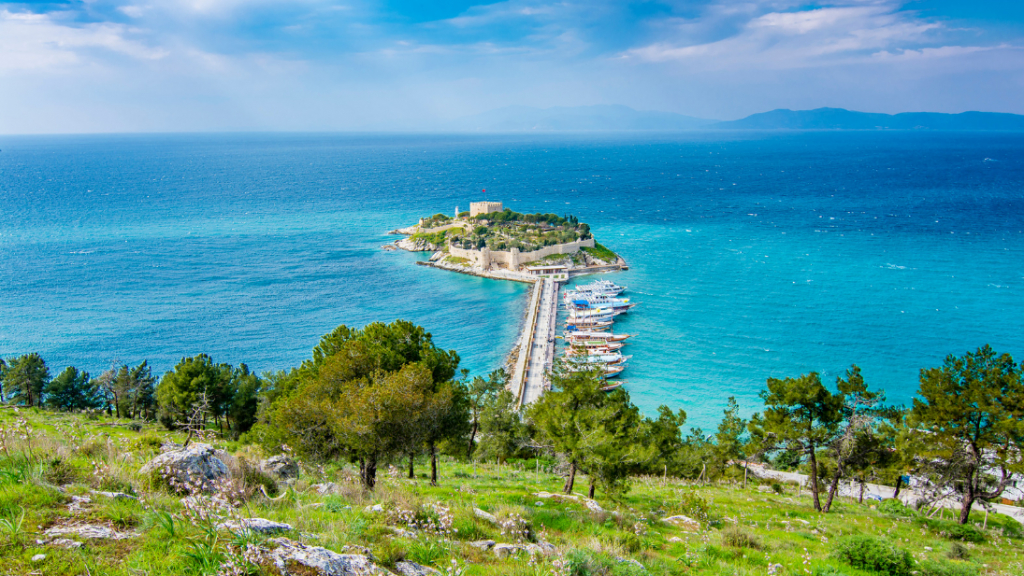 კუშადასი