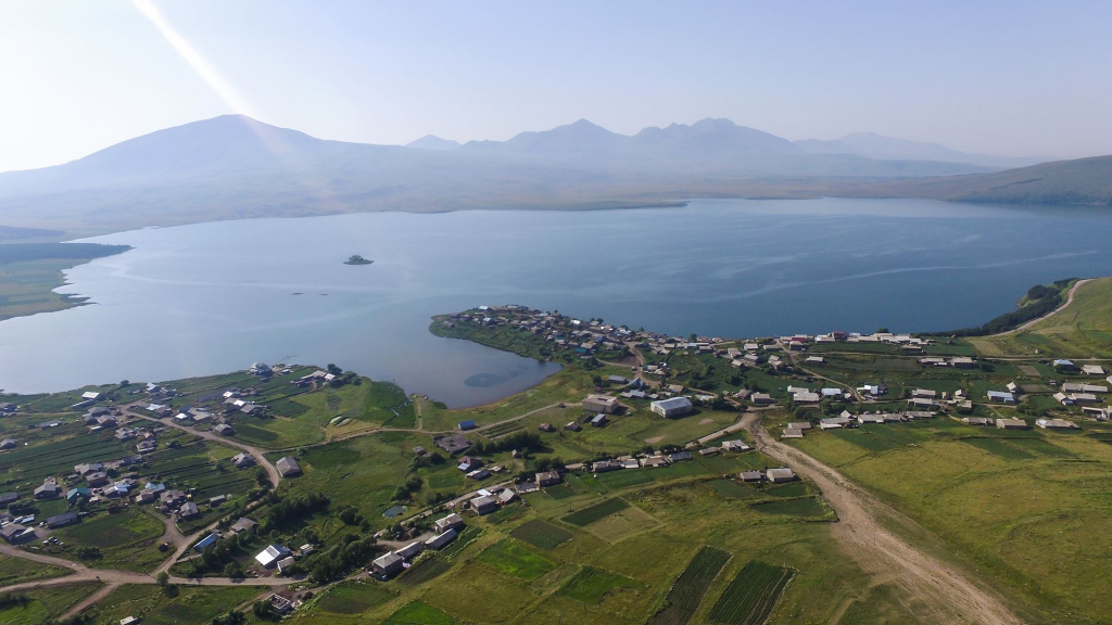 ტაბაწყურის ტბა , ცხრაწყაროს უღელტეხილი , ულამაზესი სანახაობა და განტვირთვა