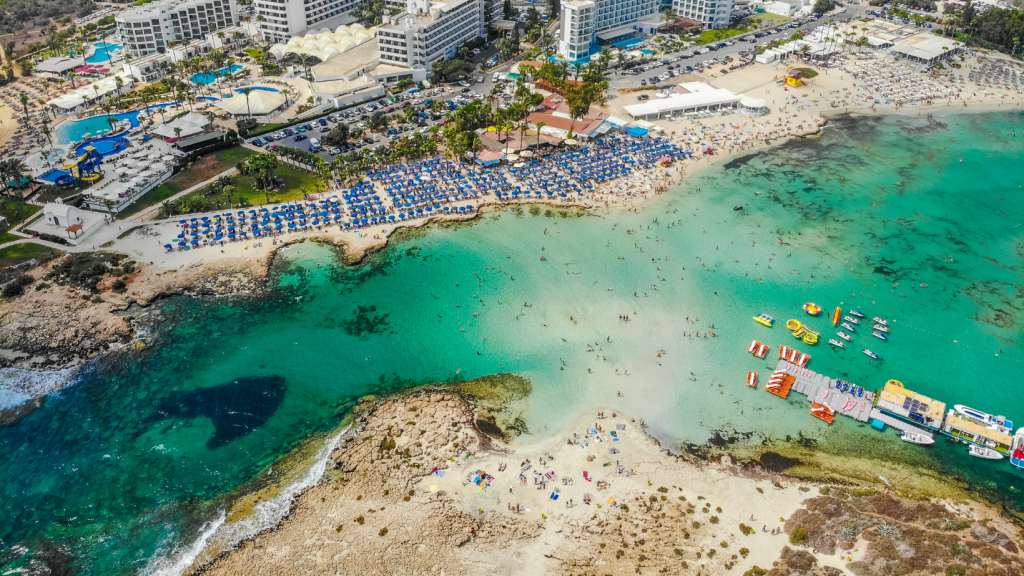 აია ნაპა