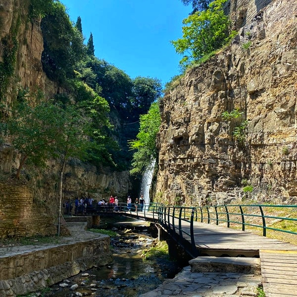 ძველი თბილისის ტური მოსწავლეებისათვის, გრძელდება ფასდაკლება!