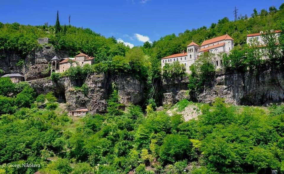 ჭიათურის დღიანი ტური