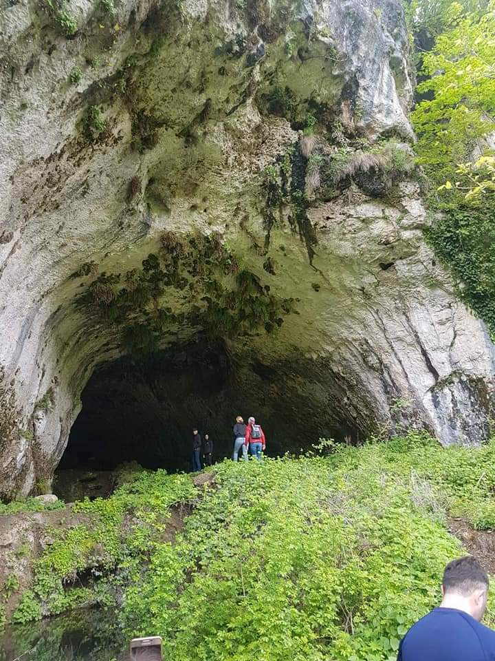 ჭიათურის დღიანი ტური