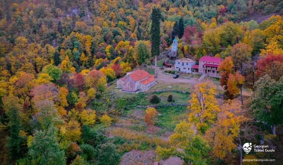 დღიანი ტური ძამას ხეობაში