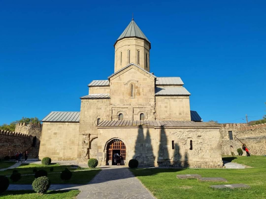 შატო მუხრანის  დღიანი ტური