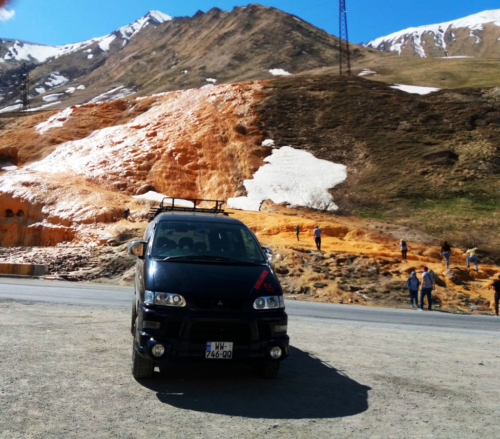 ერთდღიანი ჯიპ-ტური დათოვლილ ყაზბეგში ❄️❄️❄️