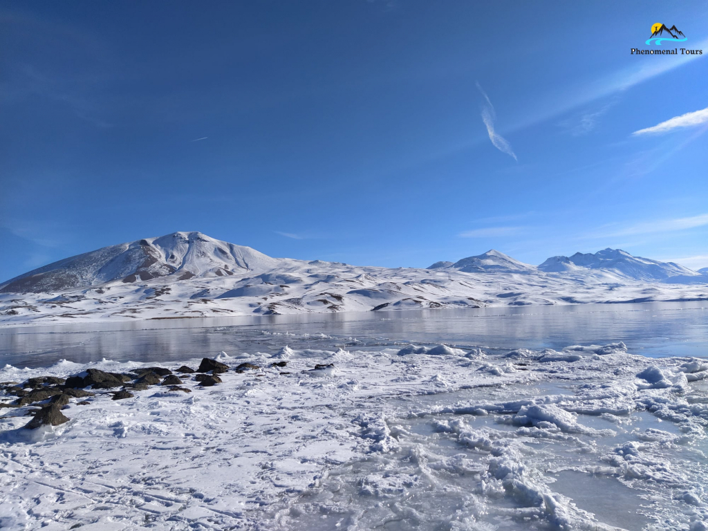 ტაბაწყურის გაყინული ტბა : ჯავახეთის მარგალიტი