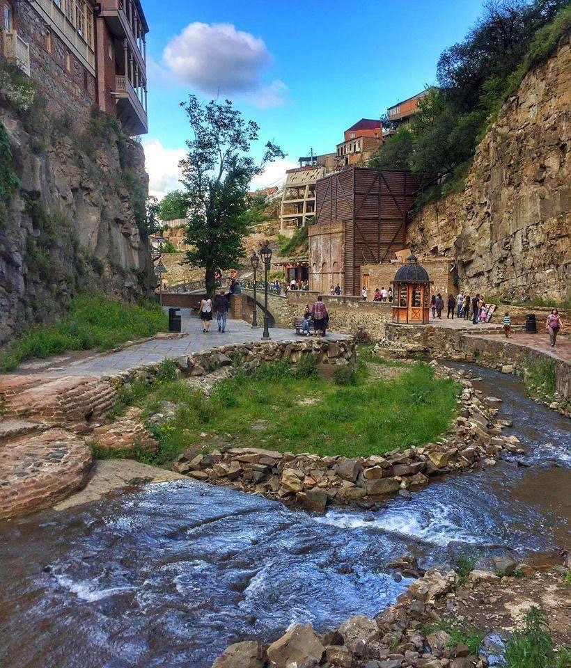 მცხეთა და თბილისი