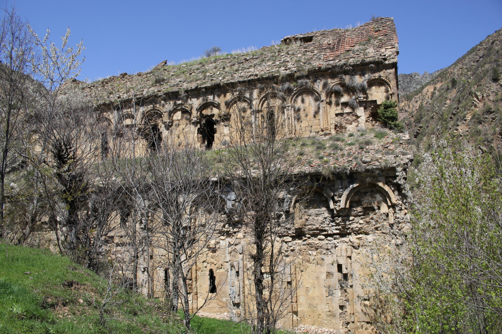 ტაო კლარჯეთის დღიანი ტური - გიორგობის დღესასწაული ( ისტორიკოსს გიდთან ერთად)