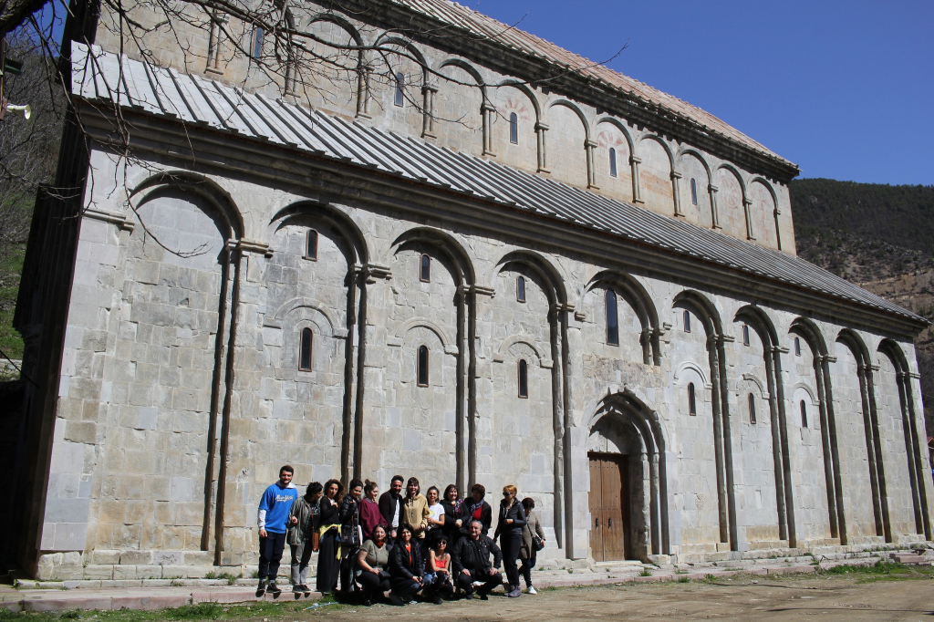 გიორგობის დღესასწაული ტაო-კლარჯეთში - ტურის გიდი არის ცნობილი ისტორიკოსი და მხარეთმცოდნე ზაზა ნათენაძე