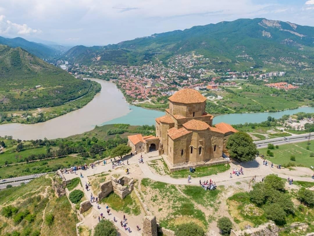 მცხეთა და თბილისი