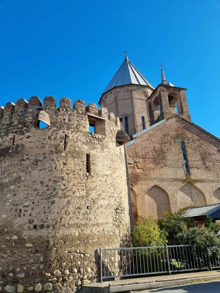 შატო მუხრანის ერთ დღიანი ტური