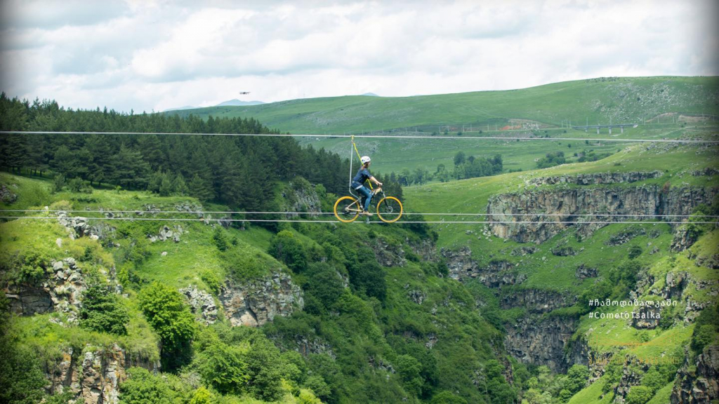 ბრილიანტის ხიდი, წალკის კანიონი , ფარავნის ტბა -  დღიანი გასვლა მხოლოდ