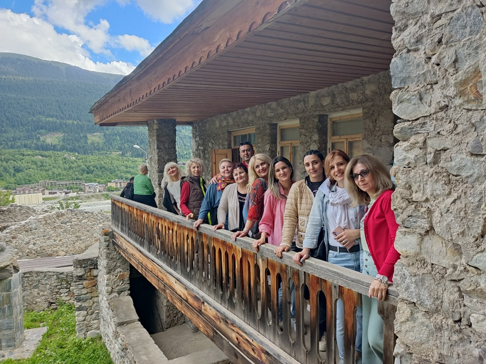 სვანეთის დღიანი ტური - სრული პაკეტი ( სასტუმრო, კვება, შიდა გადაადგილებები )