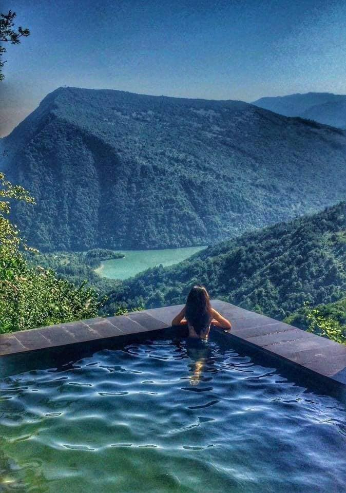 ლაილაში, ქულბაქი, ცხრაჯვარი, რაჩხა, ჩქუმი და ა.შ.