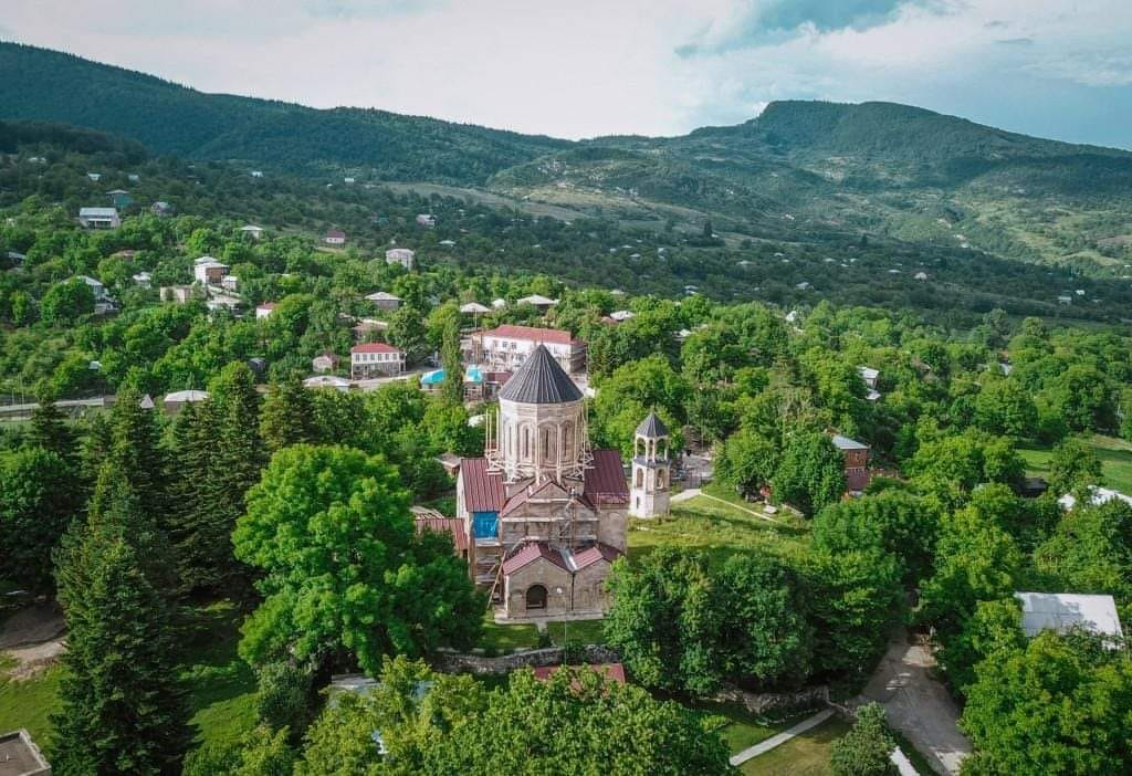 ლაილაში, ქულბაქი, ცხრაჯვარი, რაჩხა, ჩქუმი და ა.შ.