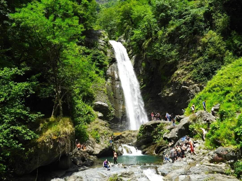 გურგენიანის (ნინოსხევის ჩანჩქერი) - ლაგოდეხის ნაკრძალი