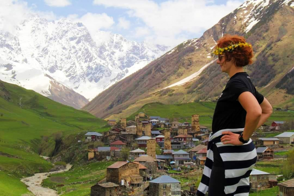 სვანეთის დღიანი ტური - სრული პაკეტი ( სასტუმრო, კვება, შიდა გადაადგილებები )