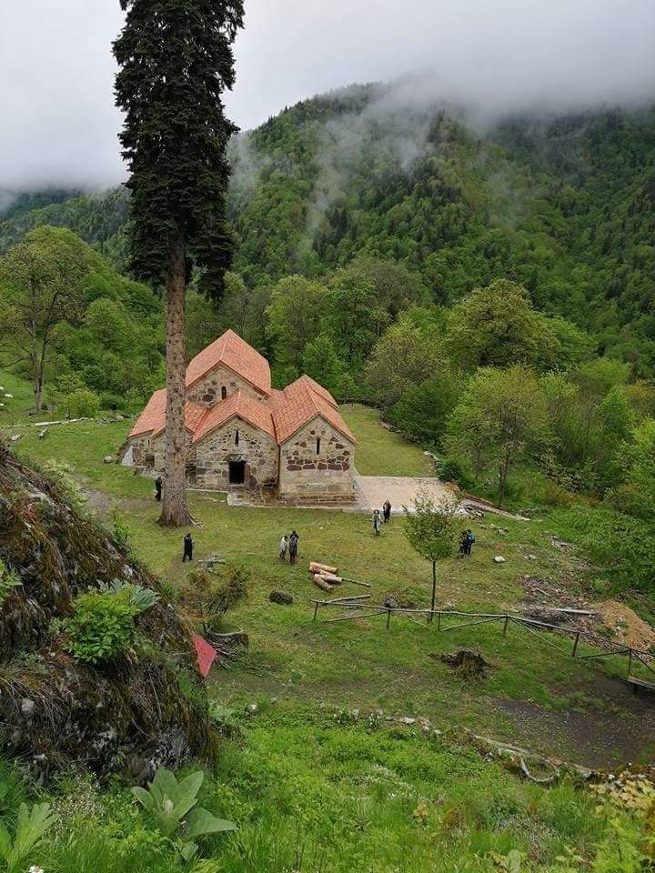 ძამას ხეობის დღიანი ტური