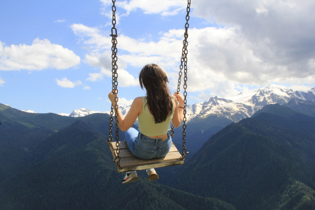 სვანეთის დღიანი ტური - შემოდგომის სილამაზე- სრული პაკეტი ( სასტუმრო, კვება, შიდა გადაადგილებები )