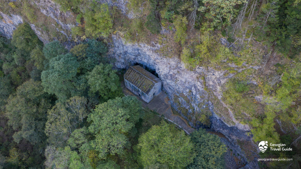 ბორჯომის ხეობა: სადგერი, წაღვერი, ცემი, ქვაბისხევი, დაბა, ტიმოთესუბანი, ბორჯომის პარკი