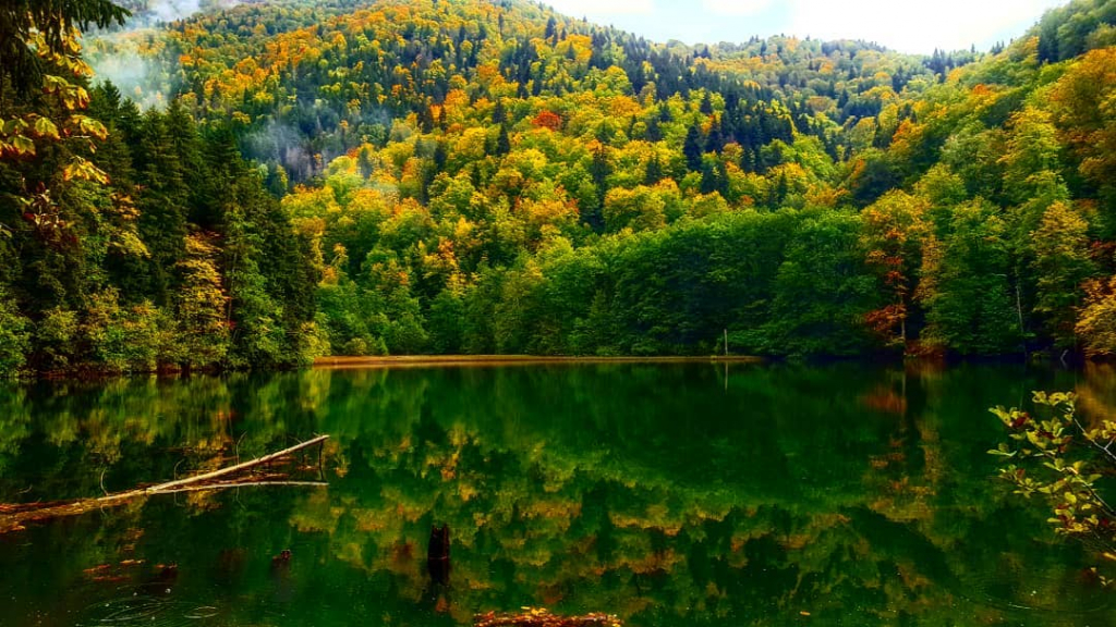 ბატეთის ტბა + ძამას ხეობა ( ოქტომბერი, კვირა)