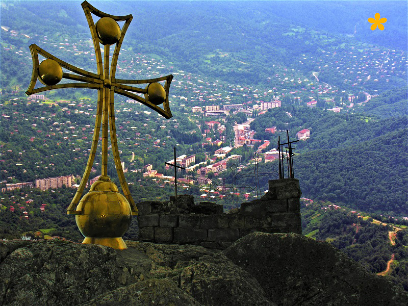 ცხრაჯვარზე ლაშქრობა -  რაჭის ტური : ბარაკონი , ნიკორწმინდა 