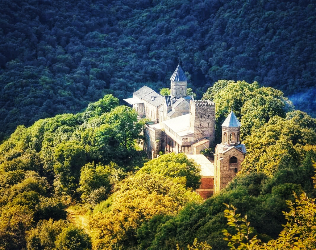 ასურელი მამების ნაკვალევზე! პილიგრიმულ-შემეცნებითი ერთდღიანი ტური