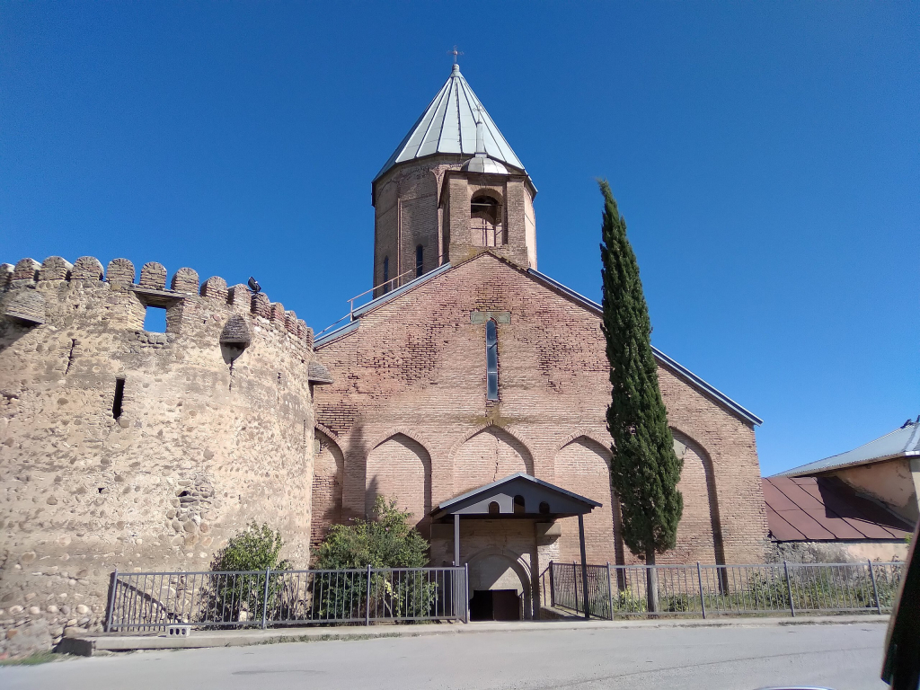 შატო მუხრანის დღიანი ტური