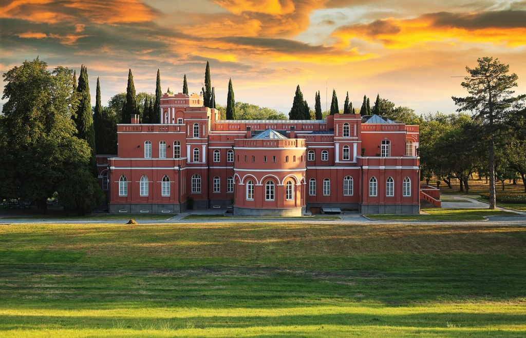 შატო მუხრანის დღიანი ტური