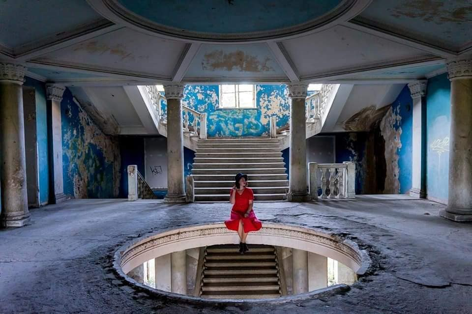 წყალტუბოს სანატორიუმები, ტაბაკინი, ნავენახევის მღვიმე. კოლხური ბაღი