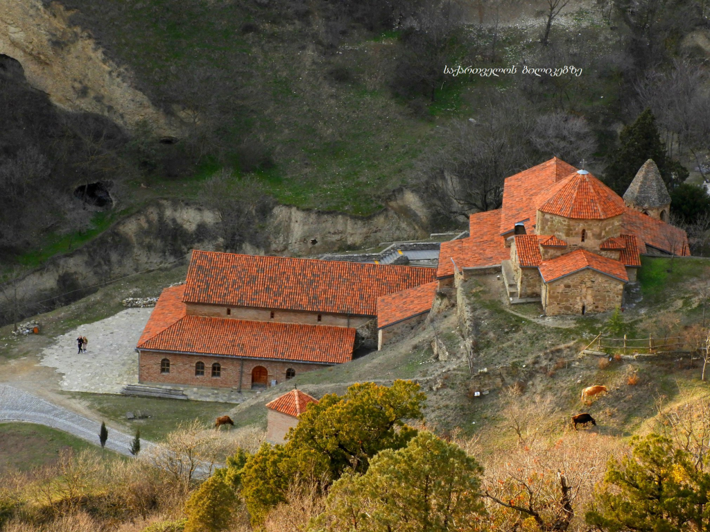 : კოდმანი, კალოუბანი, შიომღვიმე, მგალობლიანთკარი და ა.შ.