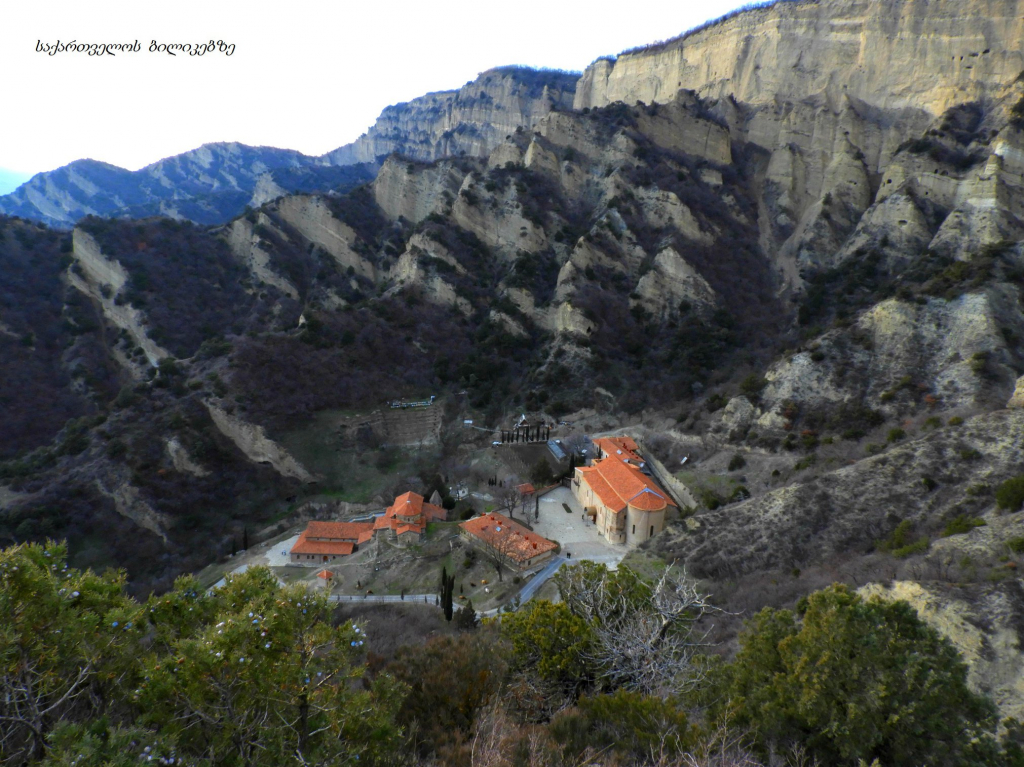 : კოდმანი, კალოუბანი, შიომღვიმე, მგალობლიანთკარი და ა.შ.