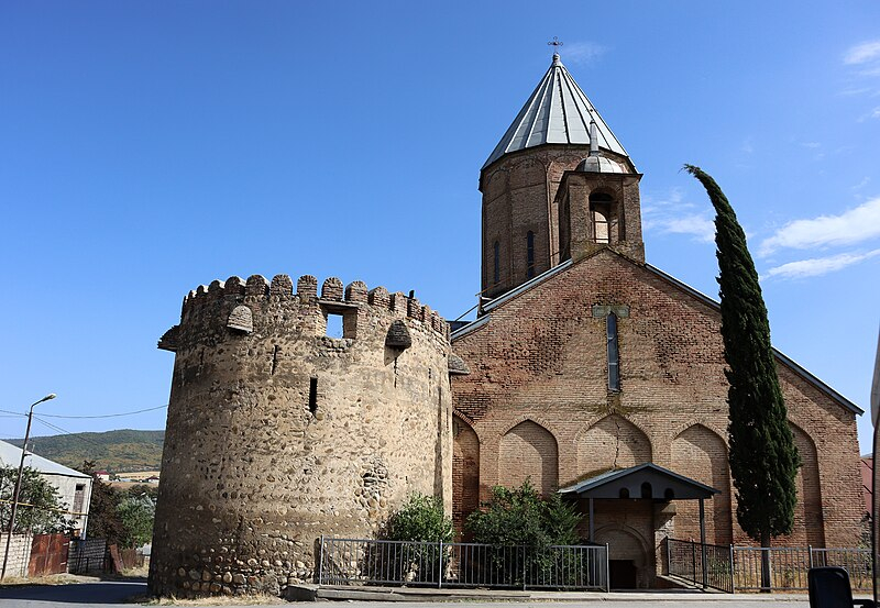 შატო-მუხრანი, ძალისი, ქანდა, მჭადიჯვარი და ა.შ.