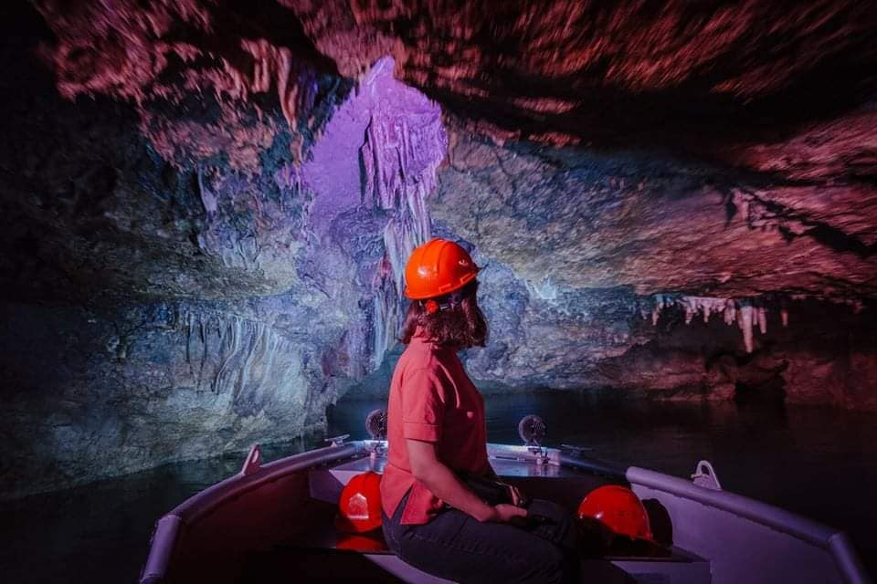 სათაფლიის, პრომეთეს და თეთრა მღვიმეები, ბაგრატის ტაძარი