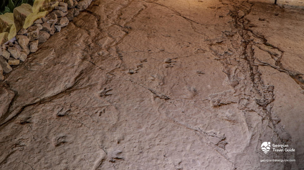 სათაფლიის, პრომეთეს და თეთრა მღვიმეები, ბაგრატის ტაძარი