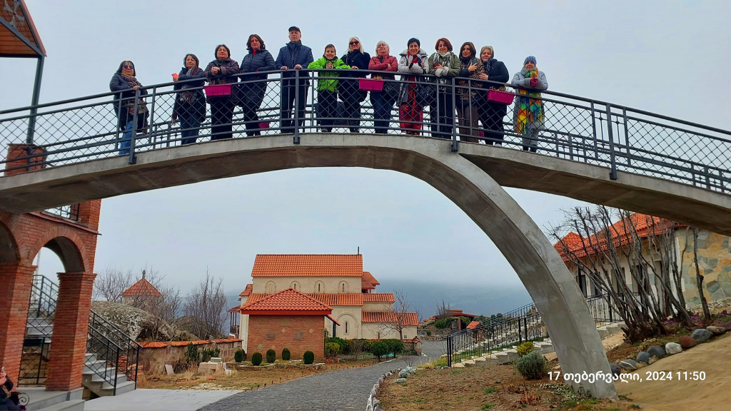 პანტანასა, ჯვარი, საგურამო, შიომღვიმე, ოლღას მონასტერი და ა.შ.