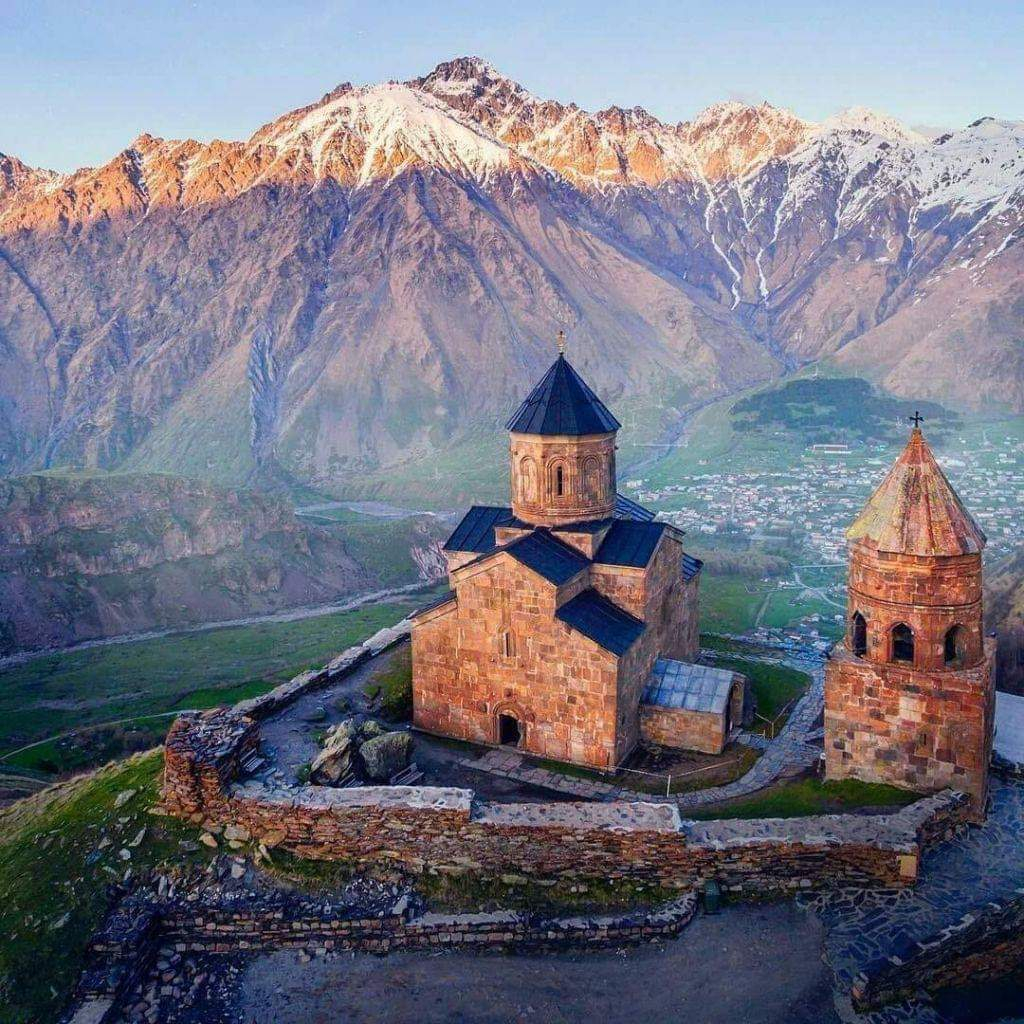 1 დღიანი ყაზბეგის ტური
