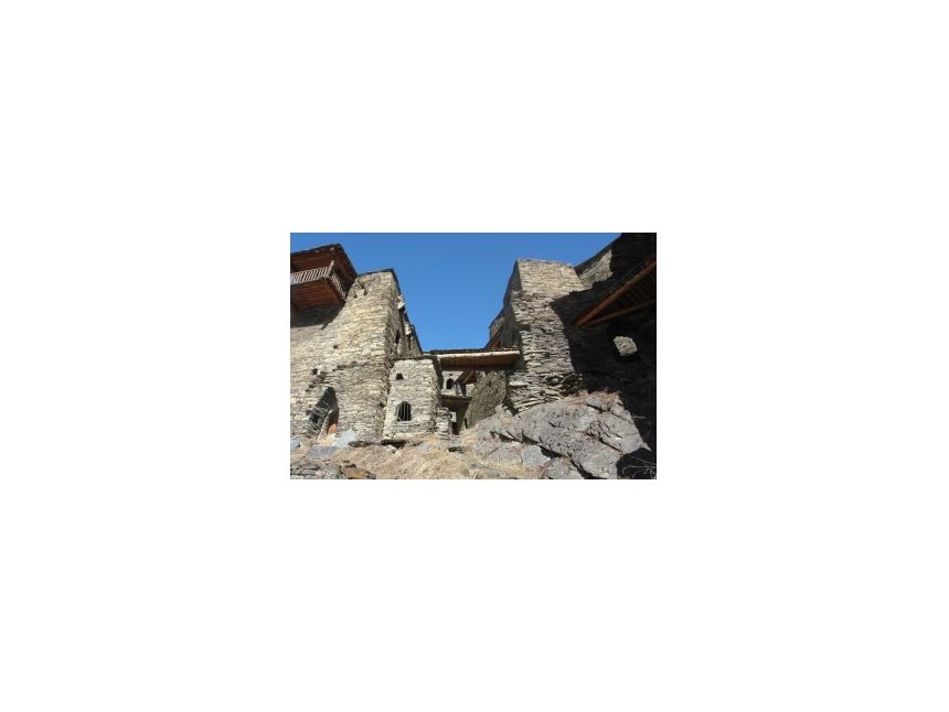 ტური ხევსურეთში! - აგვისტო, შაბათ–კვირა, დები გოგოჭურების სოლო კონცერტის თანხლებით!