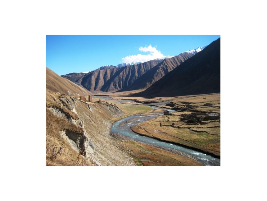 აგვისტო ტური თრუსოს ხეობაში