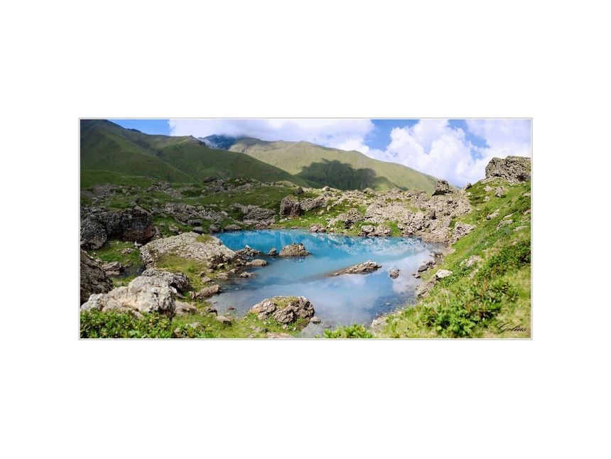 აგვისტო ერთ დღიანი ტური (აბუდელაურის ფერადი ტბები)