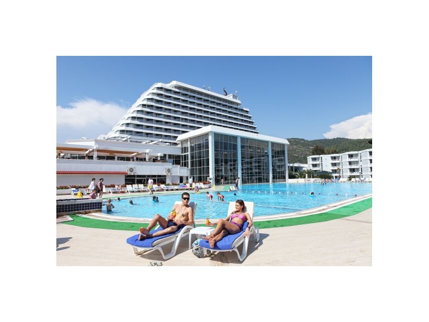 აქცია! დაისვენეთ საუკეთესო ფასებით ეგეოსის ზღვის სანაპიროზე! Surmeli Efes Hotel * -