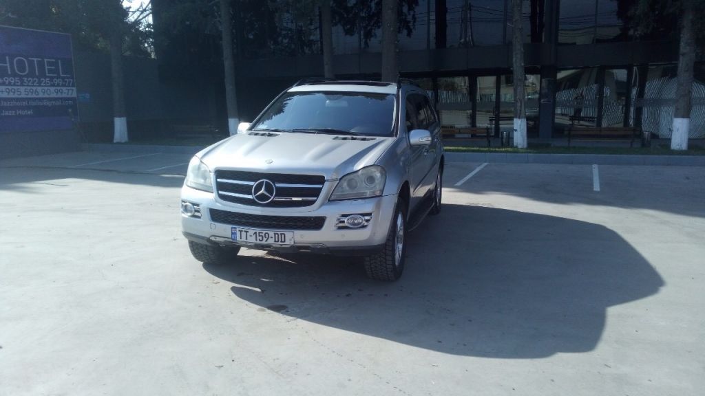 джип - MERCEDES-BENZ