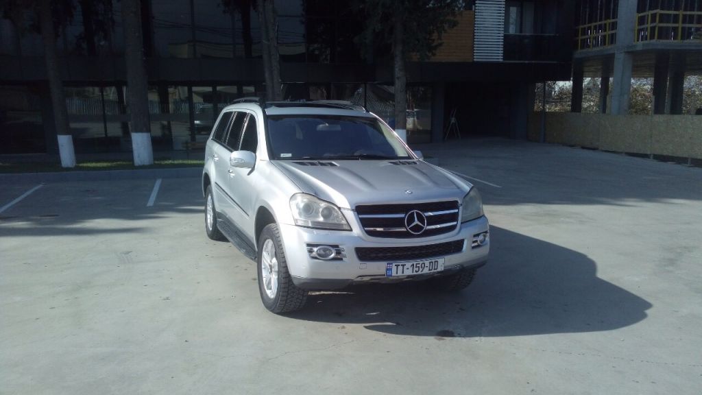 джип - MERCEDES-BENZ