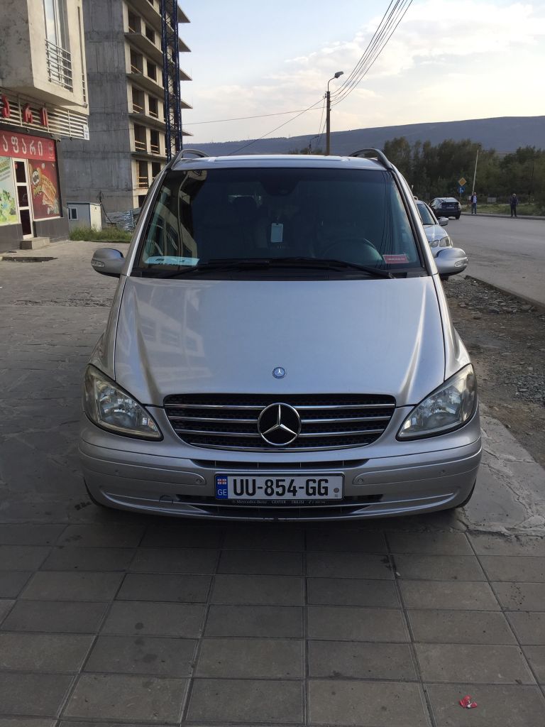Minivan - MERCEDES-BENZ