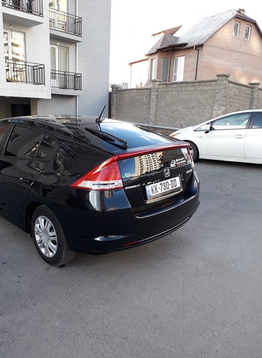 სედანი - HONDA