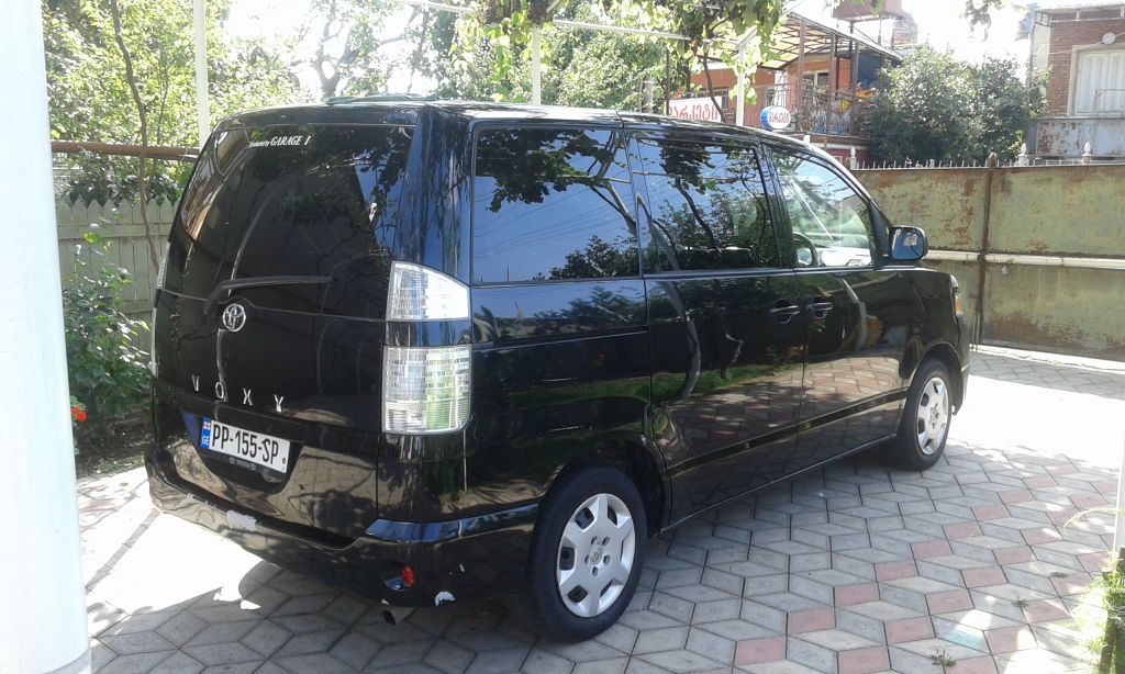 მინივენი - TOYOTA