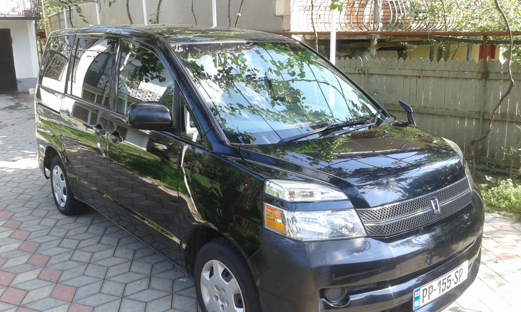 მინივენი - TOYOTA