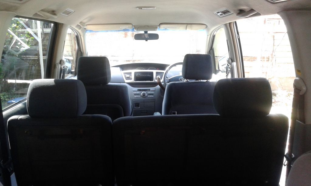 მინივენი - TOYOTA