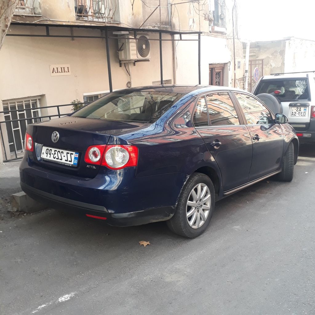 სედანი - VOLKSWAGEN